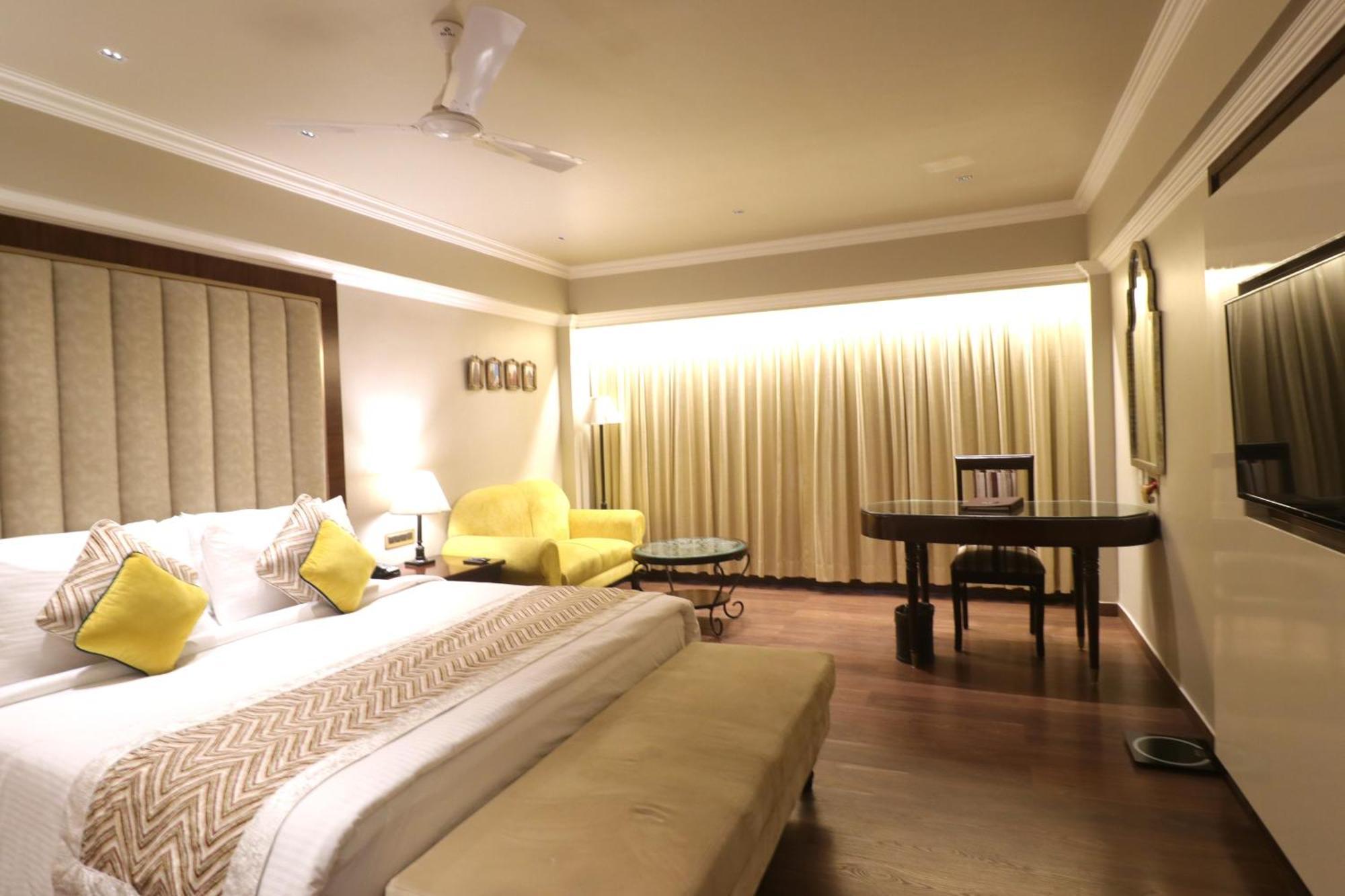 Hotel Swosti Premium Bhubaneswar Dış mekan fotoğraf