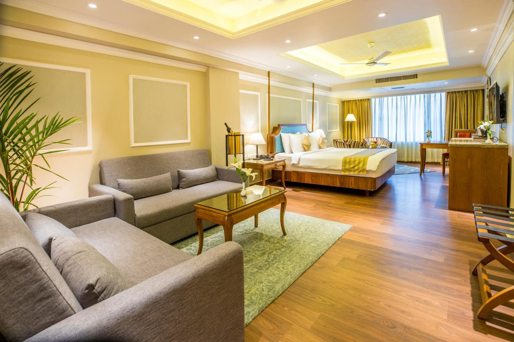 Hotel Swosti Premium Bhubaneswar Dış mekan fotoğraf