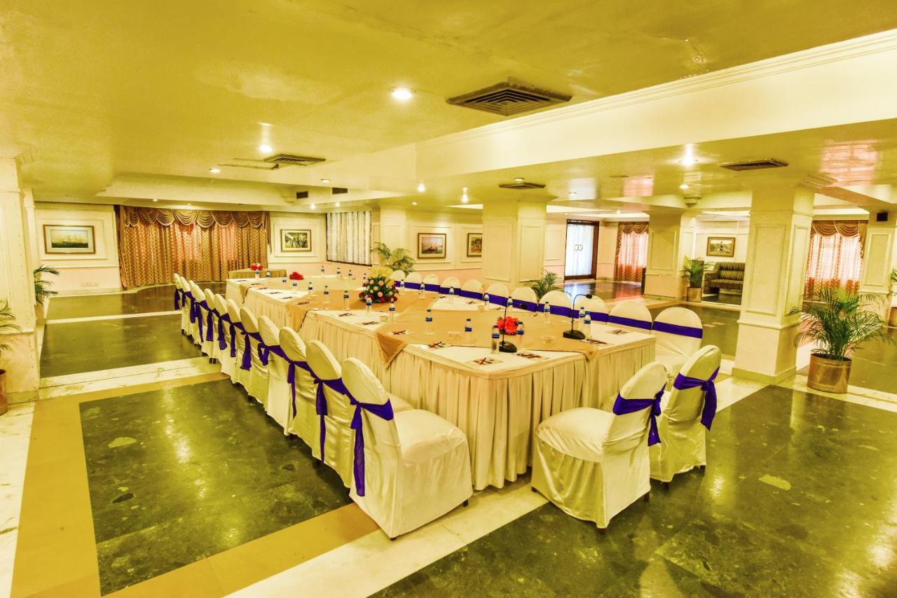 Hotel Swosti Premium Bhubaneswar Dış mekan fotoğraf