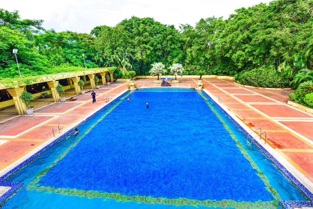 Hotel Swosti Premium Bhubaneswar Dış mekan fotoğraf